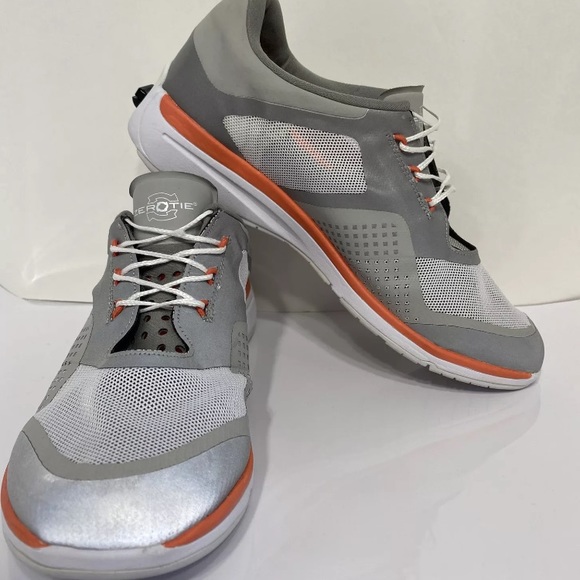 Zerotie Hands Free Fresh Breeze Tech Runner - Picture 1 of 9